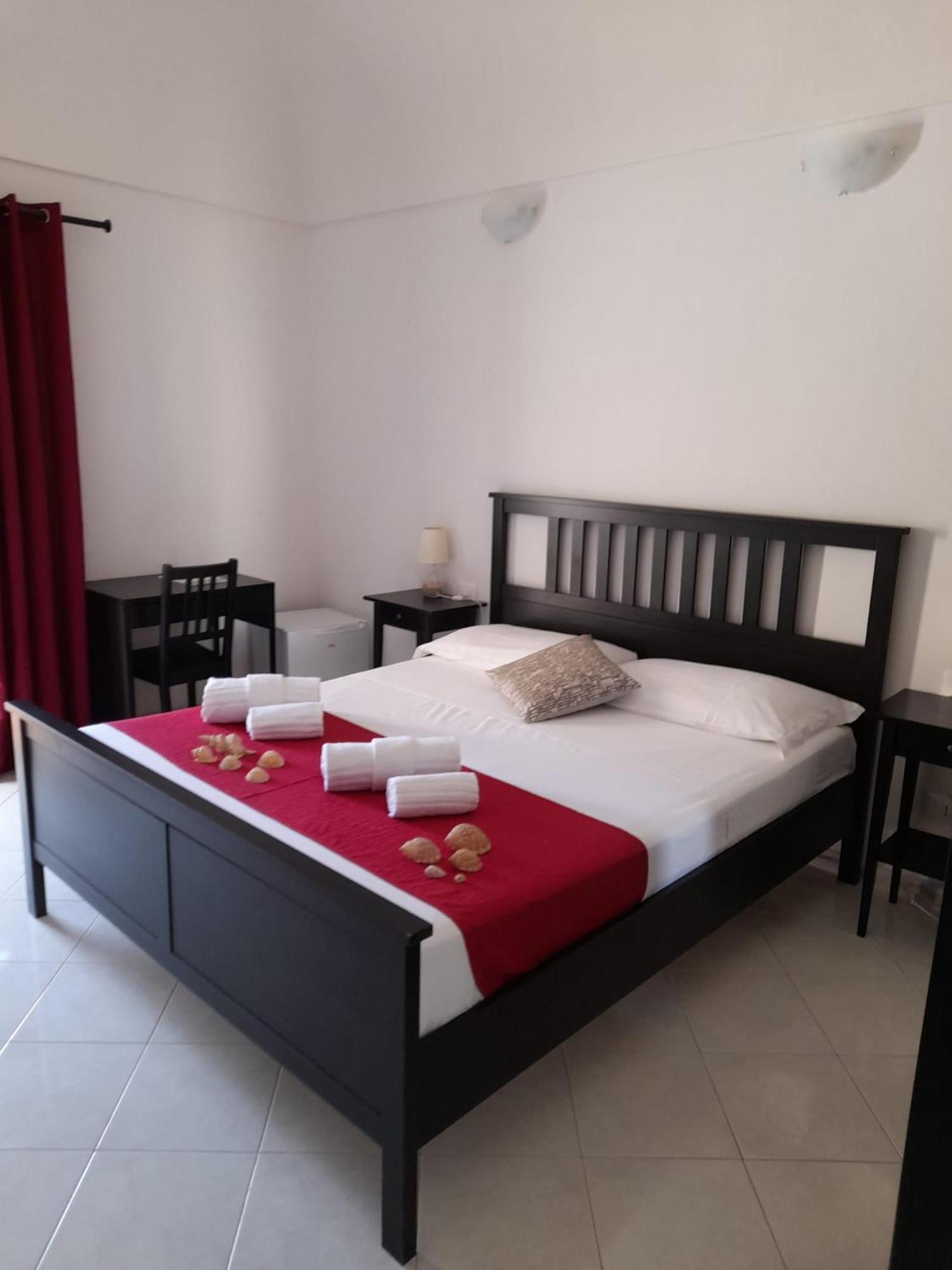 Ro.Ri. Rooms Сан-Вито-Ло-Капо Экстерьер фото